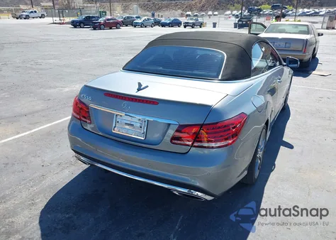 2014 Mercedes-Benz E 550 из США, поврежденный, VIN WDDKK7DF8EF258464